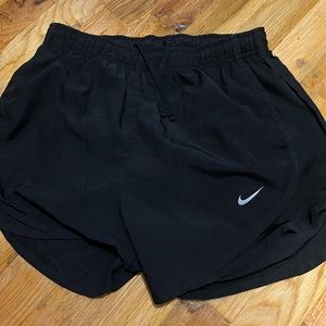 Women’s black nike shorts